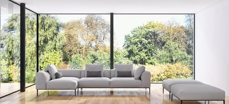 Tilt Out Window in Lakeside, FL