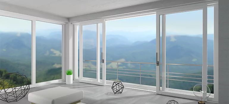 End Vent Window Installation in Lakeside, FL